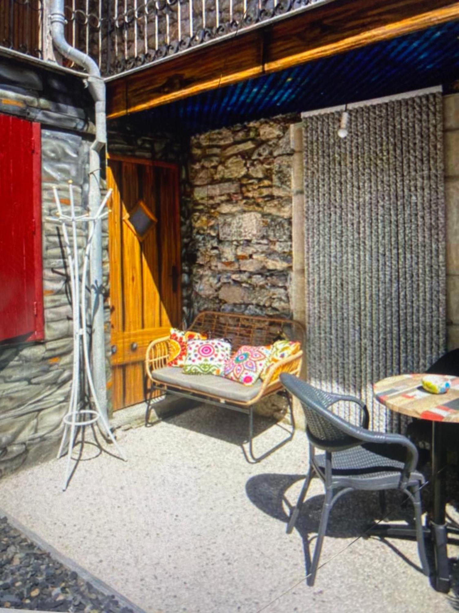 A Nouste Chambres D'Hotes Et Gite Only Adults Campan Εξωτερικό φωτογραφία