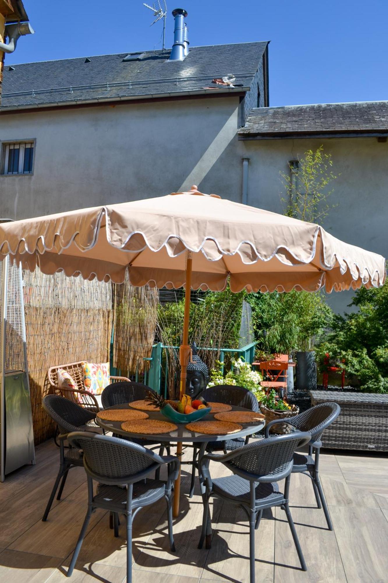 A Nouste Chambres D'Hotes Et Gite Only Adults Campan Εξωτερικό φωτογραφία