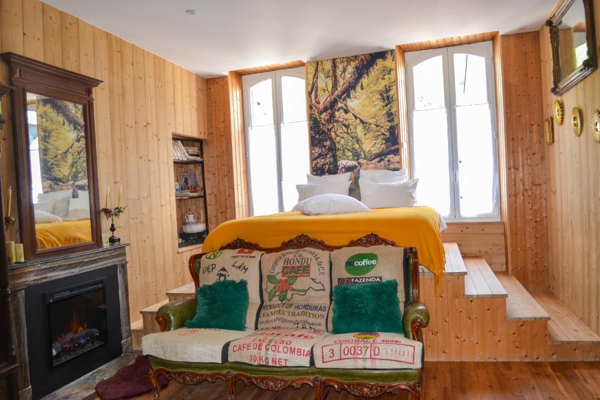 A Nouste Chambres D'Hotes Et Gite Only Adults Campan Εξωτερικό φωτογραφία