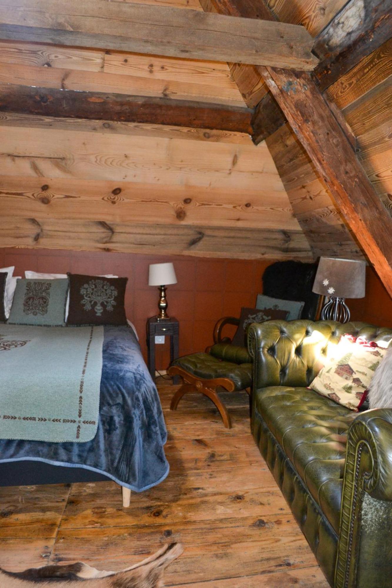 A Nouste Chambres D'Hotes Et Gite Only Adults Campan Εξωτερικό φωτογραφία