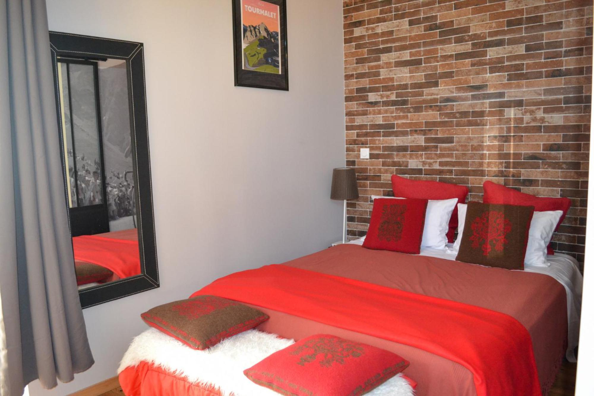 A Nouste Chambres D'Hotes Et Gite Only Adults Campan Εξωτερικό φωτογραφία