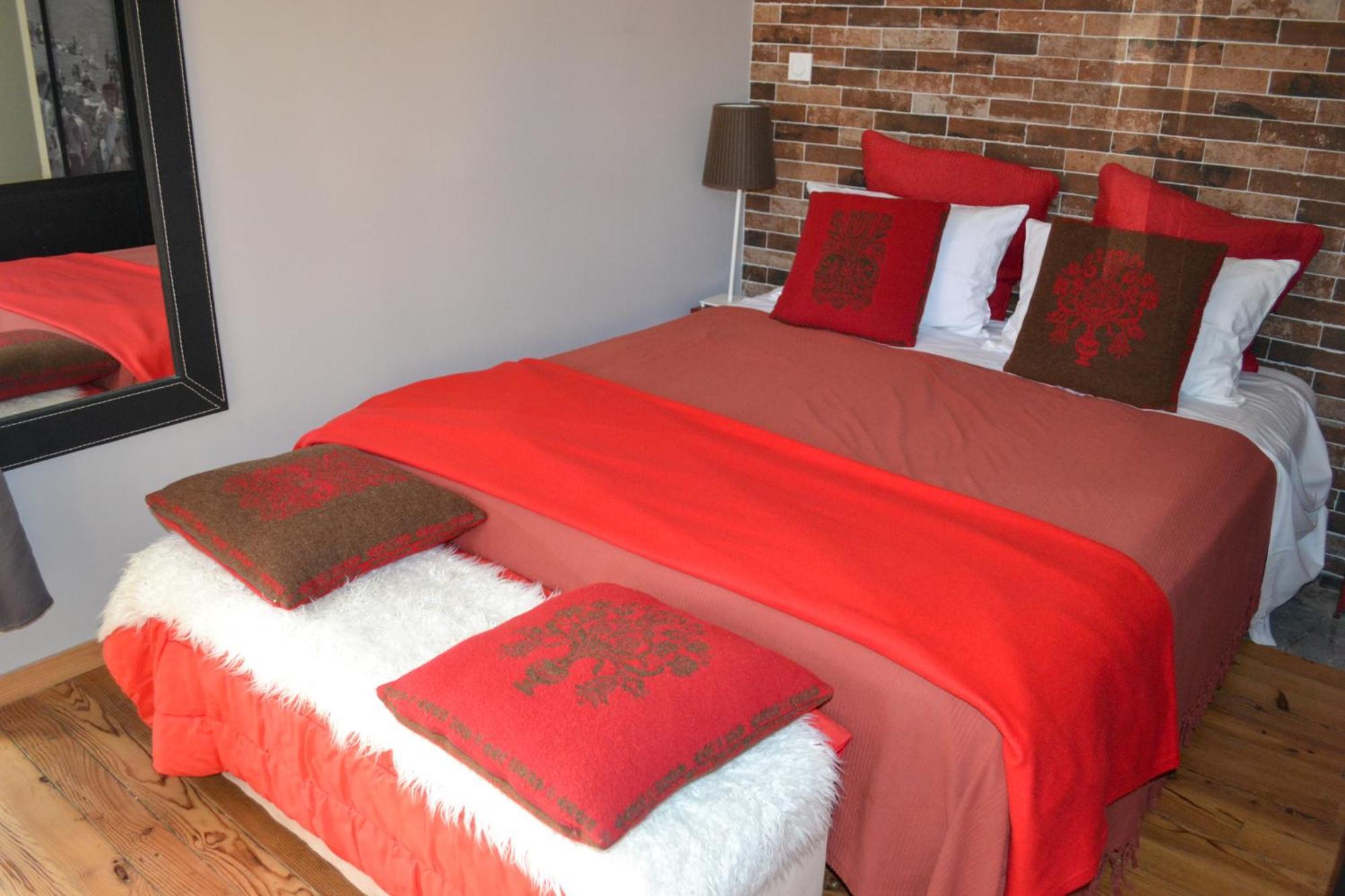 A Nouste Chambres D'Hotes Et Gite Only Adults Campan Εξωτερικό φωτογραφία