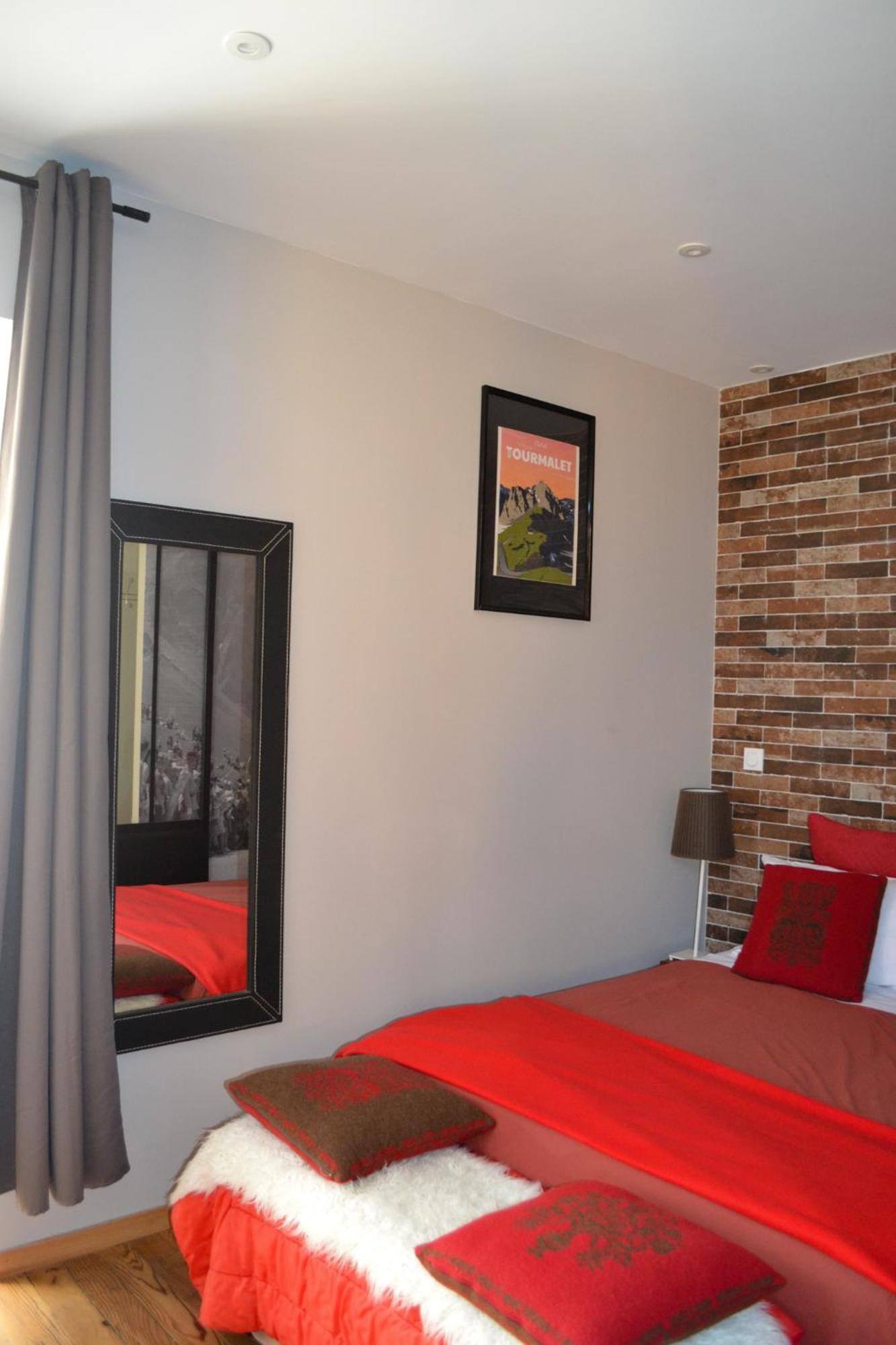 A Nouste Chambres D'Hotes Et Gite Only Adults Campan Εξωτερικό φωτογραφία